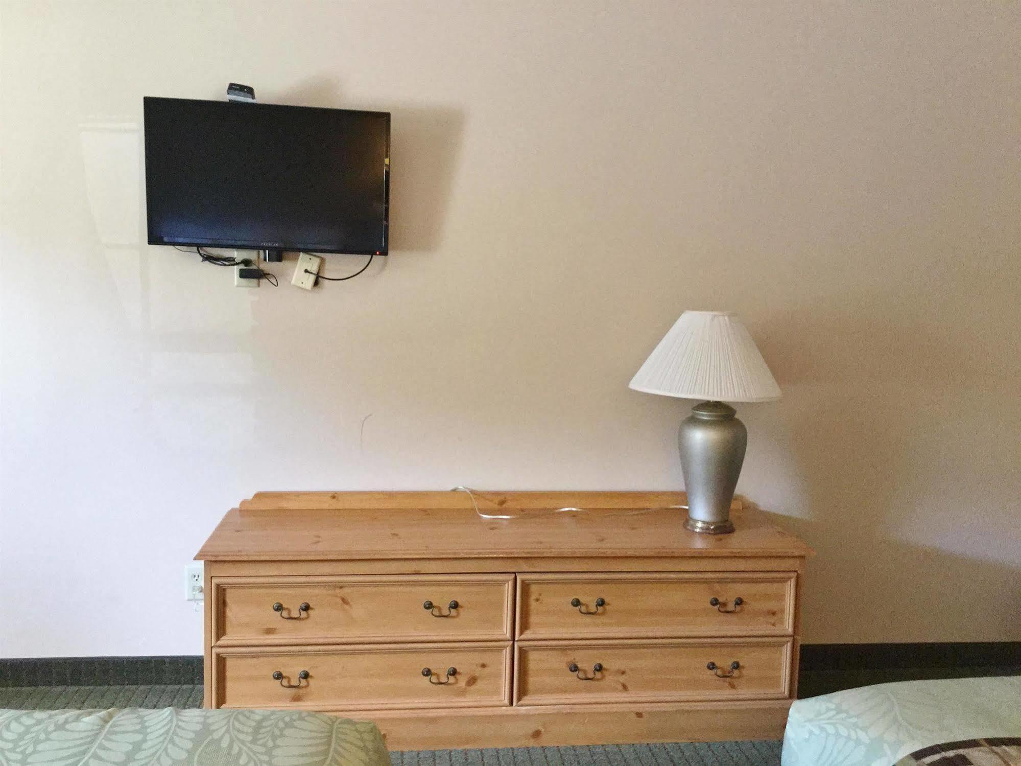 Americas Best Value Inn Belvidere - Rockford Exterior photo